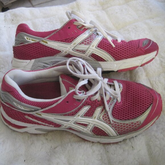 ASICS T120N LADY GEL-DS TRAINER 16 SHOES - Size 7.5. Women's - Picture 1 of 16